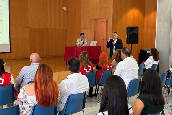 Servicios Sociales continúa con su compromiso con el tejido social con una charla sobre el futuro de las ONGs en Canarias