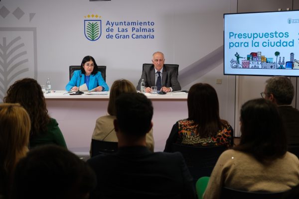 Darias presenta un presupuesto de récord histórico para 2025, que alcanza los 718 millones de euros y crece un 3,7%