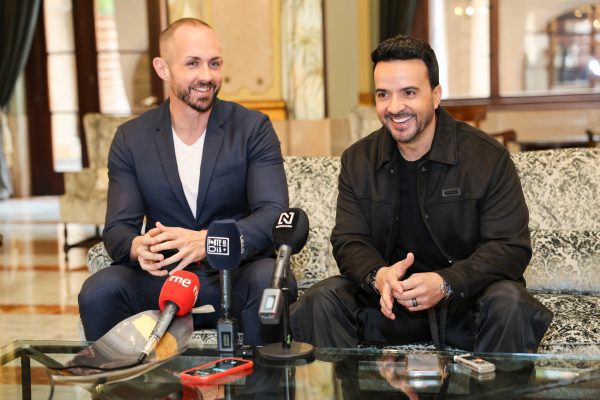 “Quiero que la gente cante, baile y se desconecte”